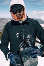 Load image into Gallery viewer, 686 Men’s GORE-TEX INFINIUM™ Everywhere Snap-Up Shirt