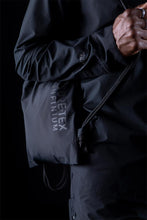 Load image into Gallery viewer, 686 GORE-TEX INFINIUM™ Rope Sling Bag
