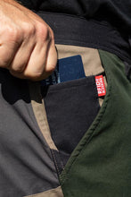 Load image into Gallery viewer, 686 Men&#39;s Anything Hybrid Cargo Short
