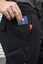 Load image into Gallery viewer, 686 Men&#39;s GORE-TEX INFINIUM™ Anything Multi Cargo Pant
