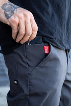 Load image into Gallery viewer, 686 Men&#39;s Everywhere Multi Pant - Relaxed Fit
