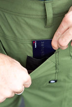 Load image into Gallery viewer, 686 Men&#39;s Everywhere Multi Pant - Relaxed Fit
