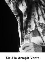 Load image into Gallery viewer, 686 Women&#39;s Cascade Shell Jacket
